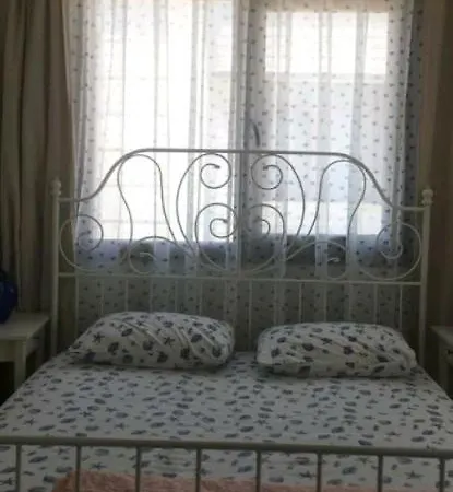 Beyaz Ev Dikili