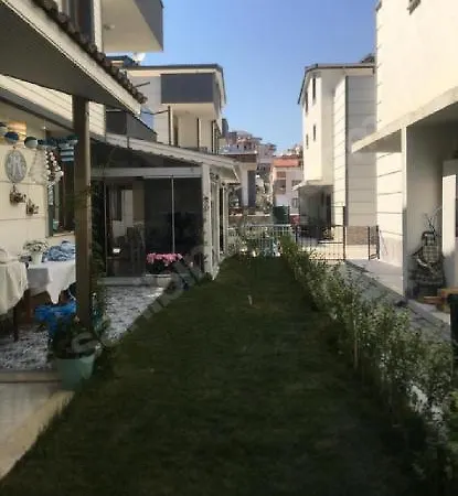 Villa Beyaz Ev Dikili